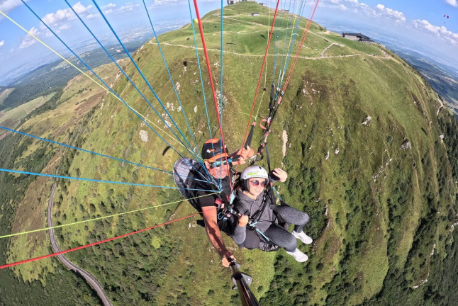Vol Double en Parapente Biplace avec Photos et Vidéos (Orcines, Puy-de-Dôme - 63)