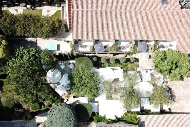 Séjour en Junior Suite avec Menu et Spa à l’Auberge de Cassagne 5* (Le Pontet, Vaucluse - 84)