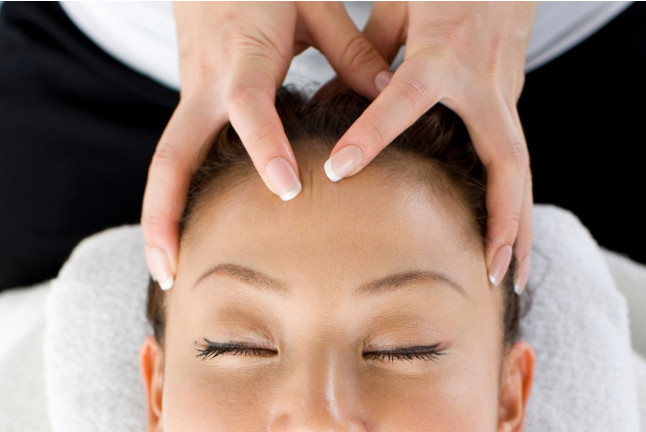 Massage aux Huiles Chaudes au Bzen Thai Spa (Paris, Île-de-France - 75)