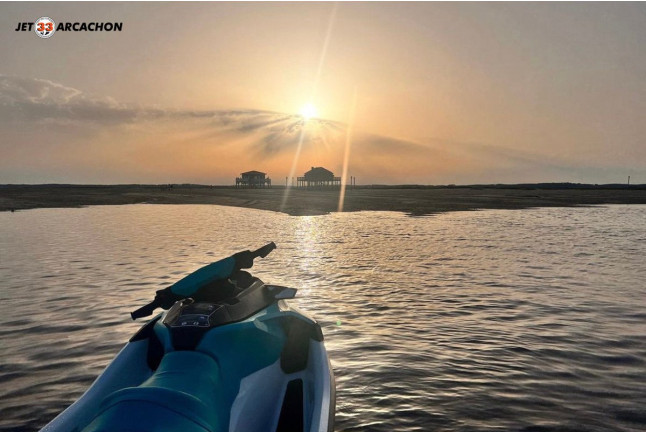 Jet-Ski Sunset (Arcachon, Gironde - 33)
