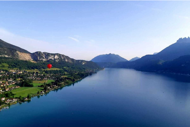 Vol en Montgolfière au Lac d'Annecy (Annecy, Haute-Savoie - 74)