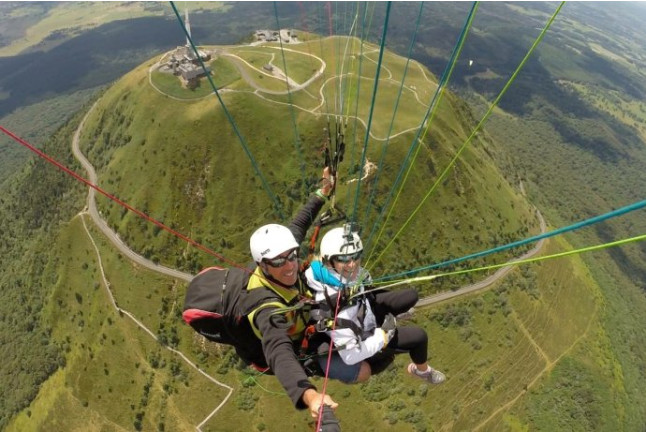 Vol Prestige en Parapente avec Photos et Vidéos (Orcines, Puy-de-Dôme - 63)