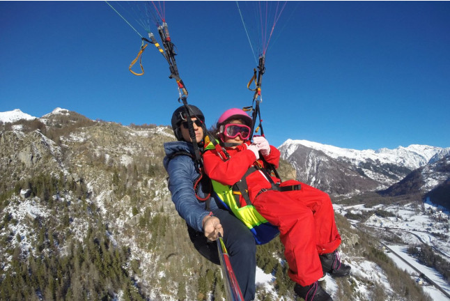 Baptême de l'Air en Parapente (Chabottes, Hautes-Alpes - 05)