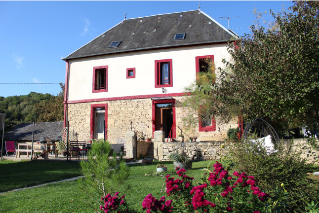 Séjour et Dîner en Chambre d'Hôte dans La Maison du Bonheur (Anlhiac, Dordogne - 24)