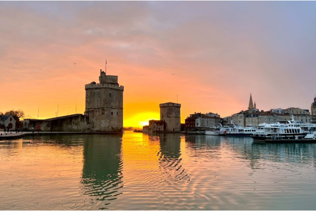 Croisière Apéro en Bateau au Coucher de Soleil (La Rochelle, Charente-Maritime- 17)