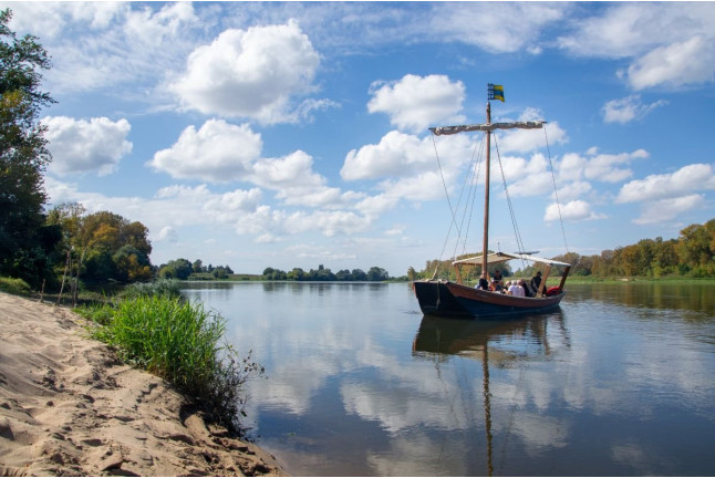 Balade “Pique-nique” en Bateau sur la Loire (Sigloy, Loiret- 45)