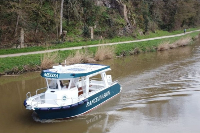 Balade en Bateau sur le Canal d’Ille-et-Rance (Saint-Samson-sur-Rance, Côtes-d'Armor - 22)