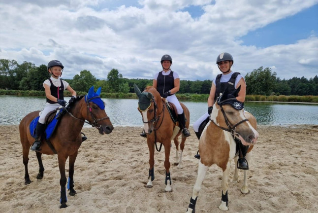 Balade à Cheval au Poney Club Le Cheyenne (Seine-et-Marne, Île-de-France- 77)
