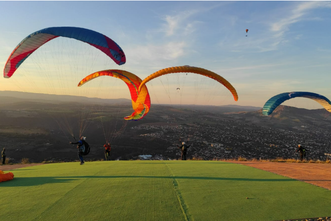 Baptême de Parapente en Biplace : Vol Ascendances (Millau, Aveyron - 12)