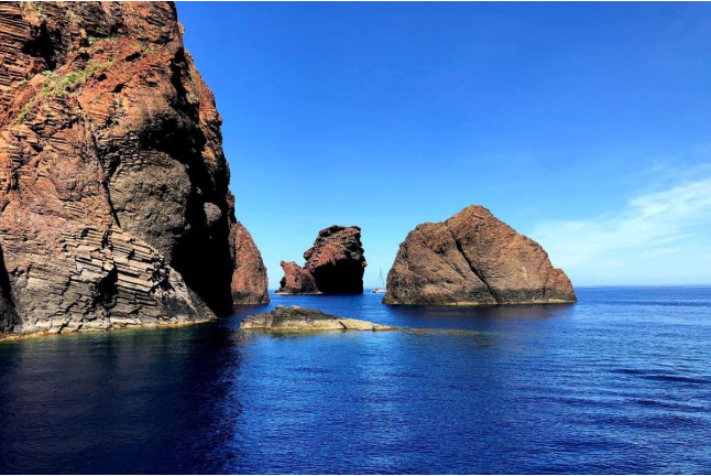Excursion maritime : Grand Tour en Bateau à Scandola, Girolata et Calanques de Piana avec Baignade à Capo Rosso (Sagone/Cargèse, Corse-du-Sud- 20)