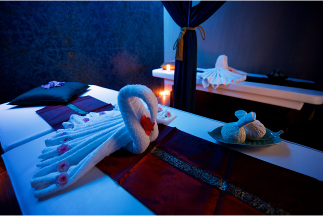 Hammam et Massage à l’Huile & Pierres Chaudes Saphir Thaï Spa (Paris, Île-de-France - 75) 