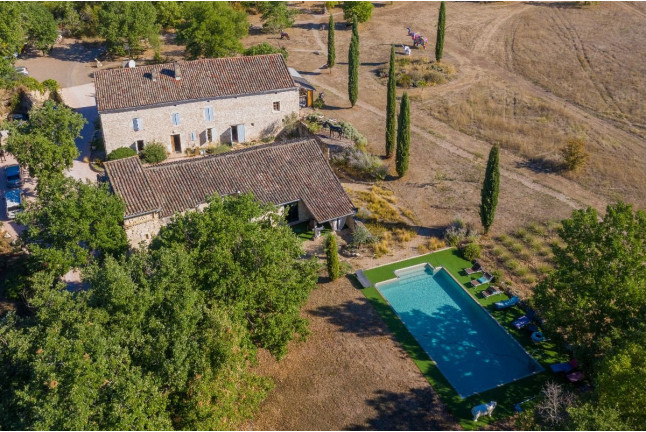 Séjour en Logement Insolite : Nuit en Cabane dans les Arbres avec Petit-déjeuner et Spa Privatif au domaine Cœur de Bull (Occitanie - 81)