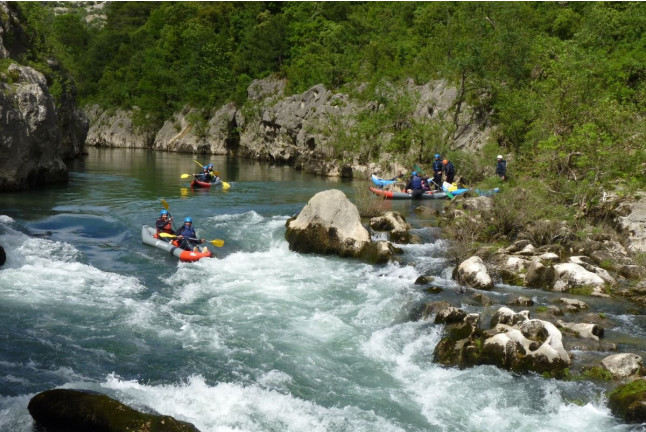 Canoë-Raft dans le Massif de Saint-Guilhem-le-Désert (Aniane, Hérault - 34)