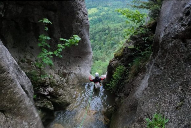 Canyoning Initiation et Sensations (Annecy, Haute-Savoie - 74)