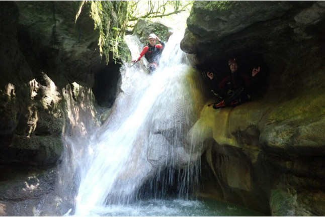 Canyoning Demi-Journée au Canyon du Grenant (La Bridoire, Savoie - 73)