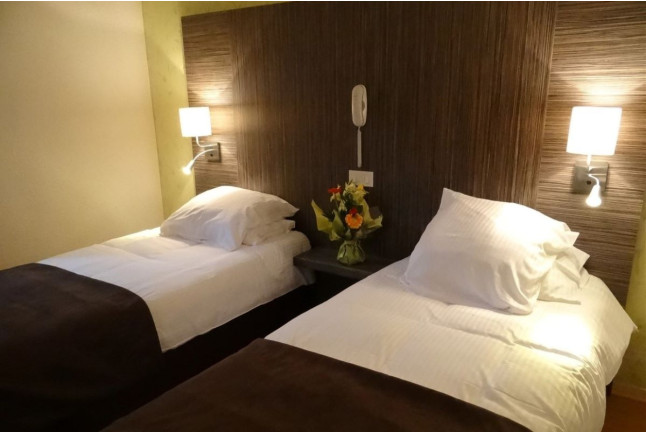 Séjour en Chambre Double Standard avec Dîner à L'Hôtel des Thermes (Castéra-Verduzan, Gers - 32)
