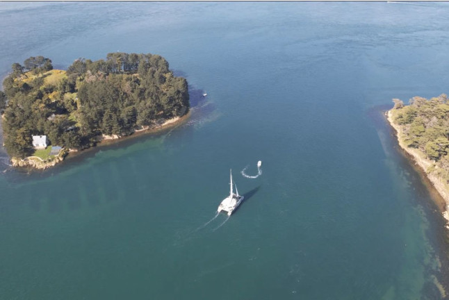Croisière en Catamaran vers l’Île d’Houat au départ d’Arzon (Morbihan - 56)
