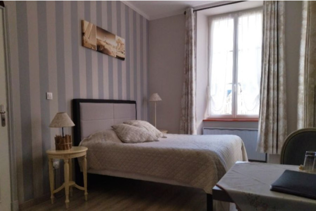 Séjour en Chambre d'Hôte avec Dîner et Accès à l' Espace Bien-Être dans La Maison de la Fontaine (Souleuvre en Bocage, Calvados - 14)