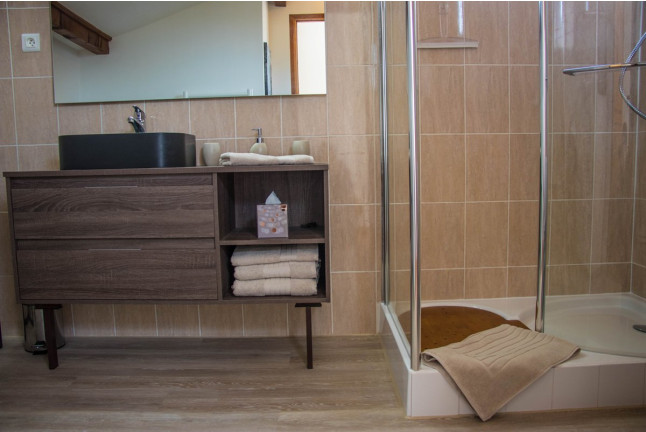 Séjour Romantique en Chambre d'Hôtes avec Jacuzzi à Belloréade (Belloc, Ariège - 09)