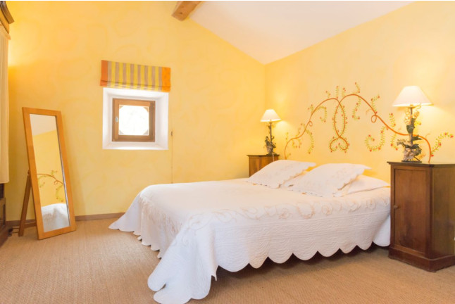 Séjour en Chambre d'Hôte avec Initiation Œnologique au Domaine Grand Guilhem (Cascastel-des-Corbières, Aude - 11)
