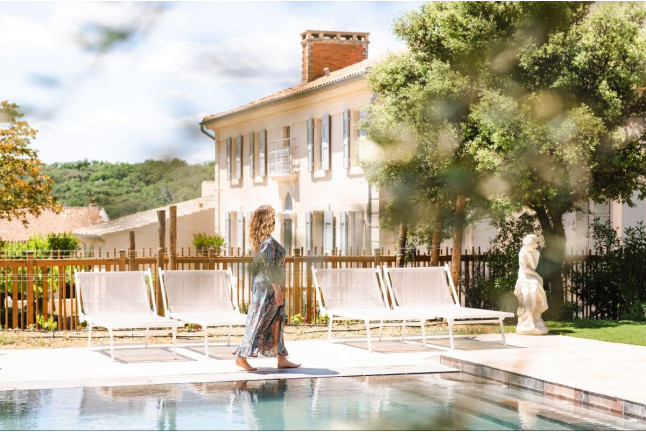 Séjour en Gîte avec Spa Privatif et Menu Traiteur pour deux au Château du Parc (Pézenas, Hérault- 34)