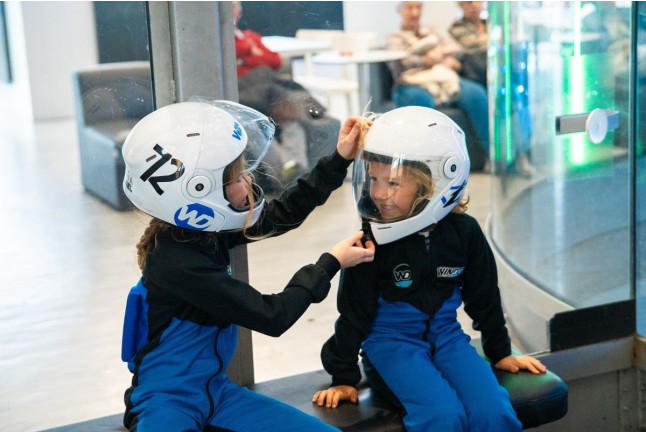 Simulateur de Chute Libre Indoor pour Enfants (Empuriabrava, Espagne)