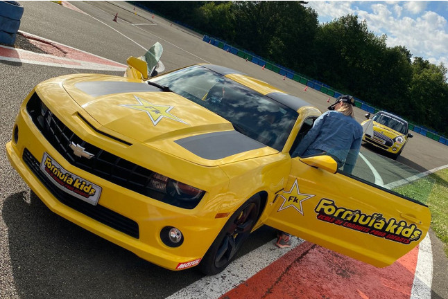 Conduite Chevrolet Camaro Transformers pour Enfants (17 circuits) 