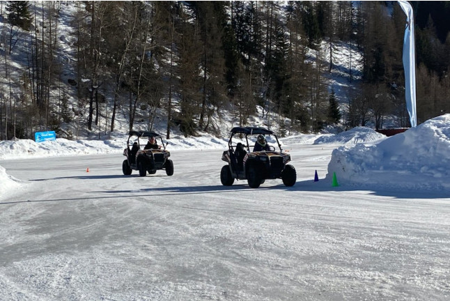 Cours de Pilotage sur Glace en Twingo avec Baptême Evo X, Quad et Buggy (Tignes, Savoie - 73)