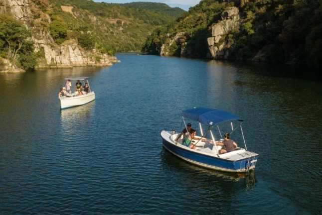 Croisière sur le Tarn à bord du Héron des Raspes (Le Mas de la Nauc, Aveyron- 12)