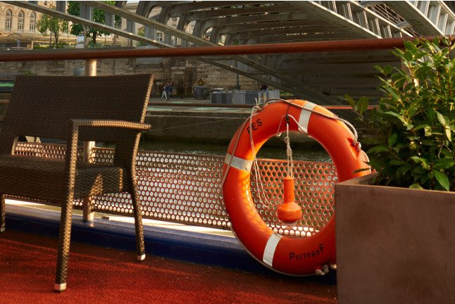 Spa à la Bière avec Dégustation et Dîner Croisière sur la Seine pour deux (Paris, Île-de-France - 75)