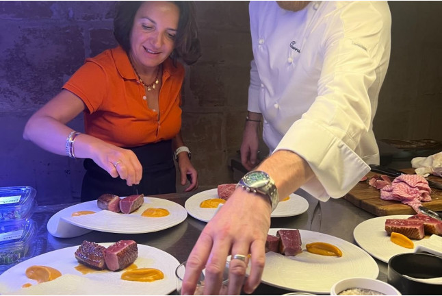 Préparation d’un Plat et Dîner Gastronomique “SYMBIOSE” en 4 Mains (Paris, Île-de-France - 75)