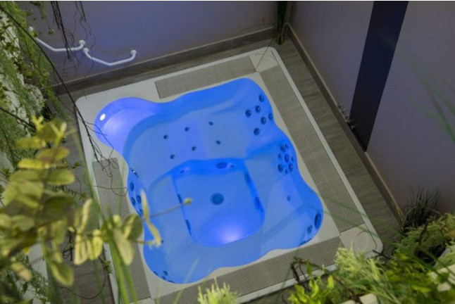 Spa, Jacuzzi et Hammam Privatifs avec accès à la Piscine pour deux à l'Espace Zen'Ing (Gondecourt, Nord - 59)