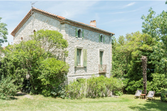 Séjour en Chambre d'Hôte avec Initiation Œnologique au Domaine Grand Guilhem (Cascastel-des-Corbières, Aude - 11)