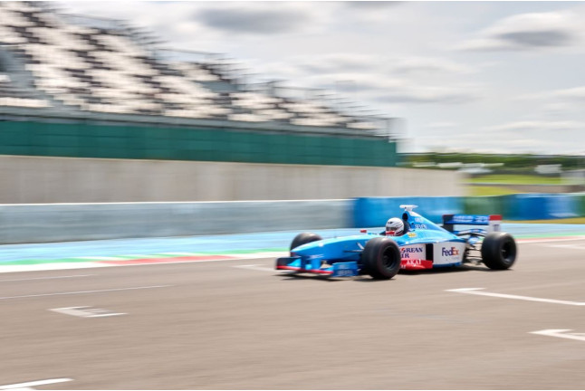 Baptême Passager en Formule 1 Triplace avec Photos et Vidéos sur la piste Grand Prix de Barcelona-Catalunya (Espagne)