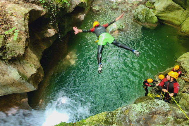 Canyoning dans les Alpes (Grenoble, Isère - 38)
