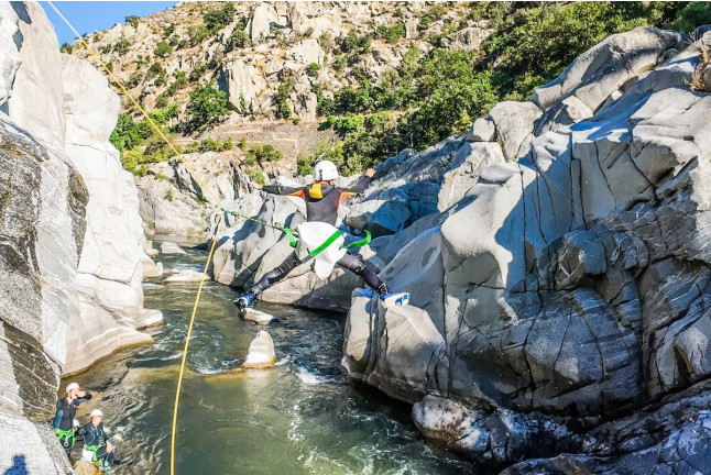 Canyoning dans les Gorges de la Guillera (Clara, Pyrénées-Orientales - 66)