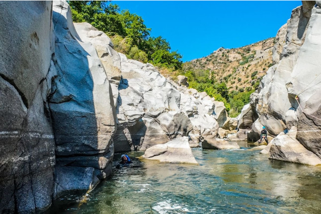 Canyoning dans les Gorges de la Guillera (Clara, Pyrénées-Orientales - 66)