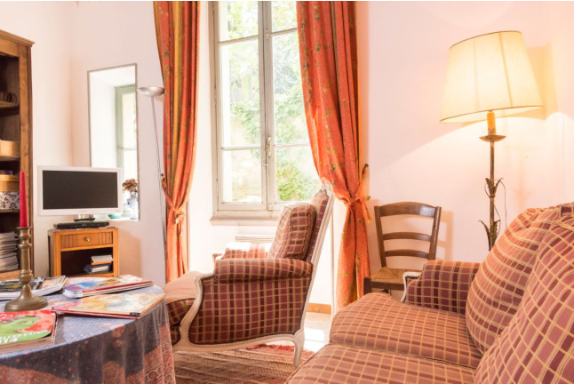 Séjour en Chambre d’Hôte avec Petit Déjeuner au Domaine Grand Guilhem (Cascastel-des-Corbières, Aude - 11)