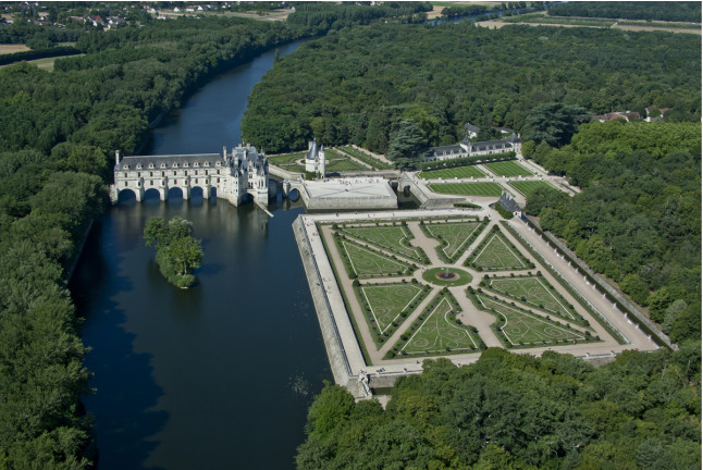 Vol en Hélicoptère en Touraine (Tours, Indre-et-Loire - 37)