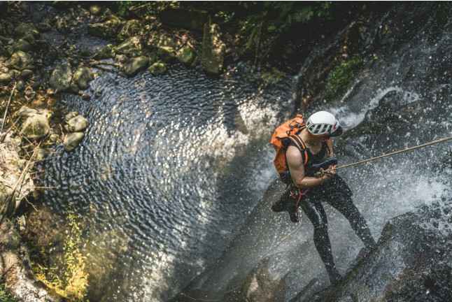 Canyoning dans le Canyon du Grenant avec Photos et Vidéos (Le Bourget-du-Lac, Savoie- 73)