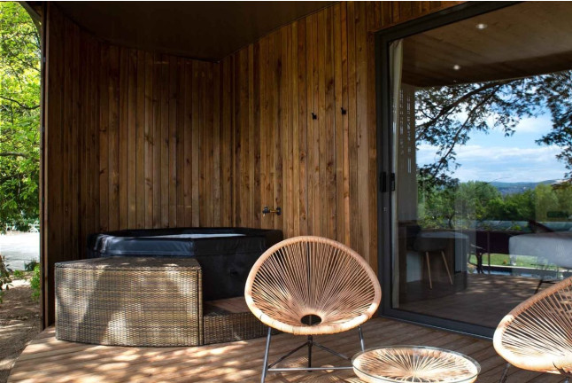 Séjour avec Petit-déjeuner et Accès Spa au Manoir le Roure 4* (Châteauneuf-du-Rhône, Drôme - 26)