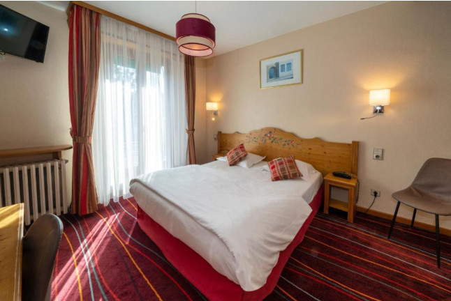Séjour de 2 Nuits avec Spa, Dîners et Dégustation de Vins d'Alsace à l'Hôtel du Parc (Niederbronn-les-Bains, Bas-Rhin - 67)