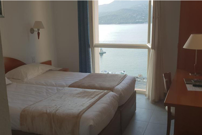 Séjour en Chambre Double Vue sur la Mer avec Jacuzzi à l'Hôtel Neptune 3* (Propriano, Corse-du-Sud - 20)