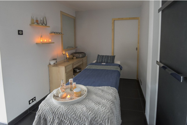 Journée Découverte Spa avec Massage et Soin du Visage (Saint-Georges, Cantal - 15)