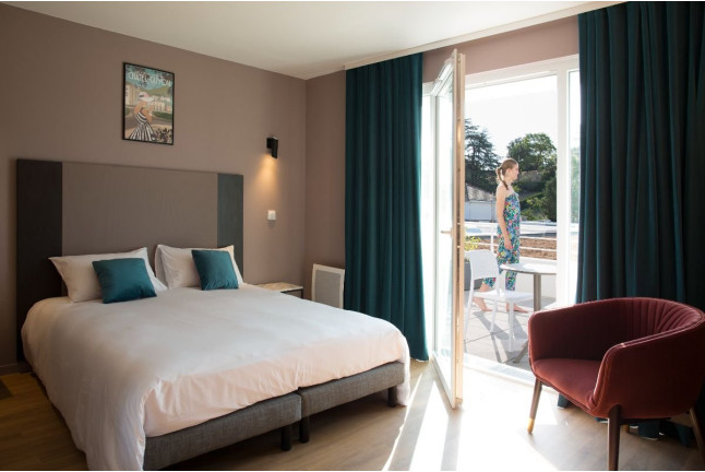 Séjour Romantique avec Parcours Détente et Massage et Accès aux Activités de l'Aiga Resort Thermal & Spa (Châtel-Guyon, Puy-de-Dôme - 63)