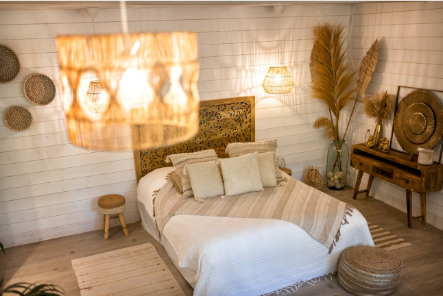Séjour avec Jacuzzi, Massages et Repas à Nuitées Bohèmes (Gajan, Gard - 30)