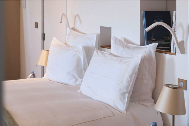 Séjour de 2 nuits en Chambre Prestige avec Diner, Sauna et Visite au Château Prieuré Marquet (Saint-Martin-du-Bois, Gironde - 33)