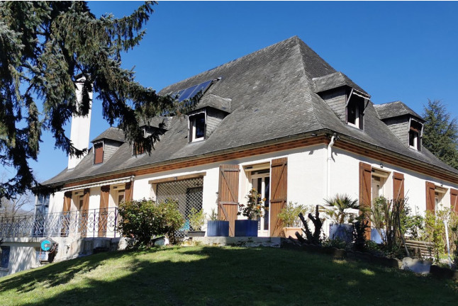 Séjour de 2 Nuits avec Séance Bien-Être et Repas à La Demeure aux Pins (Lourdes, Hautes-Pyrenées - 65)
