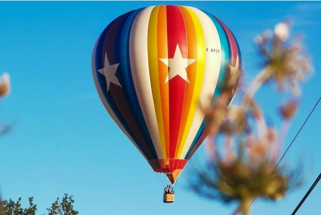 Vol en Montgolfière Premium avec Nacelle Privatisée (Soleymieux, Loire - 42)