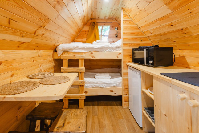 Séjour et Nuit Insolite en Cabane Enchantée avec Petit Déjeuner chez Koadou (Pluméliau, Morbihan - 56)